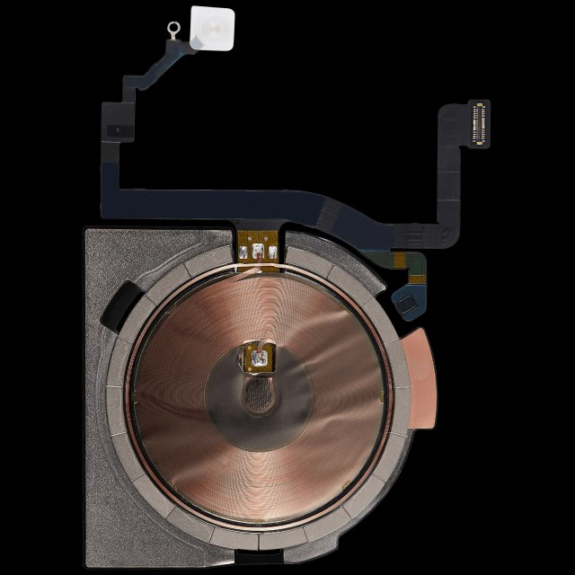Wireless NFC Charging flat con Flat flash Cavo per iPhone 15