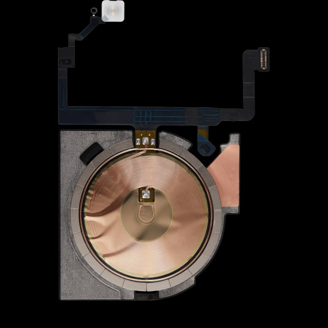 Wireless NFC Charging flat con Flat flash Cavo per iPhone 15 Plus