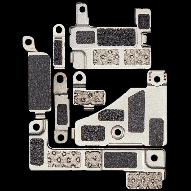 Small Metal staffa (On Scheda madre) per iPhone 15