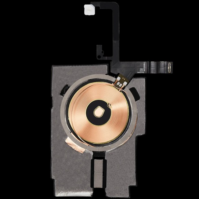 Wireless NFC Charging flat con Flat flash Cavo per iPhone 16 Pro Max