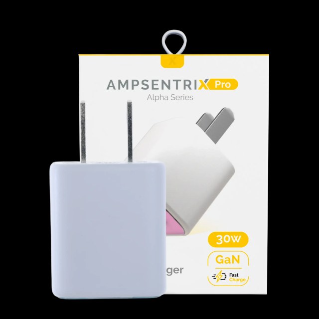 AmpSentrix Pro 30W 2-in-1 USB-C / USB-A GaN Wall Adapter (Rosa)