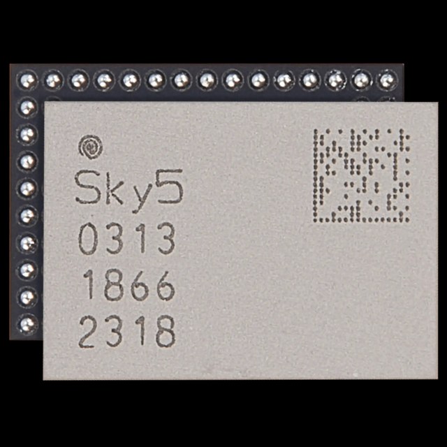 High Frequency Diversity Receiving switch per iPhone 15 Series / 16 Series (Sky 50313)