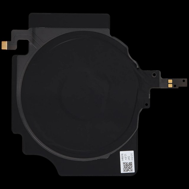 NFC Wireless Charging flat per Motorola Razr 50 Ultra (XT2451 / 2024) / Razr Plus 2025 (XT2557 / 2025) (Premium)