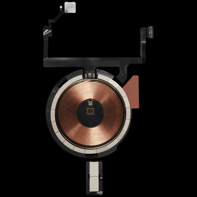 Wireless NFC Charging flat con accensione e volume flat Pre-Installed per iPhone 14 Plus(Original Used)