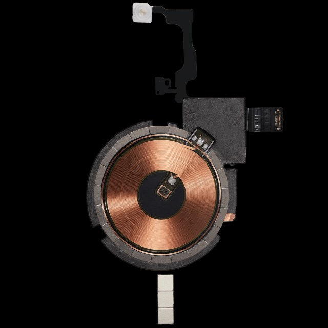 Wireless NFC Charging flat con accensione e volume flat Pre-Installed per iPhone 15 Pro Max (Original Used)