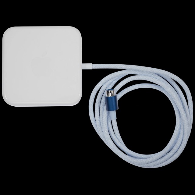 Apple 143W Wall Adapter per iMac 24" A2438 (2021) (Blu) (Service Pack grado A, Bulk confezioneaging)