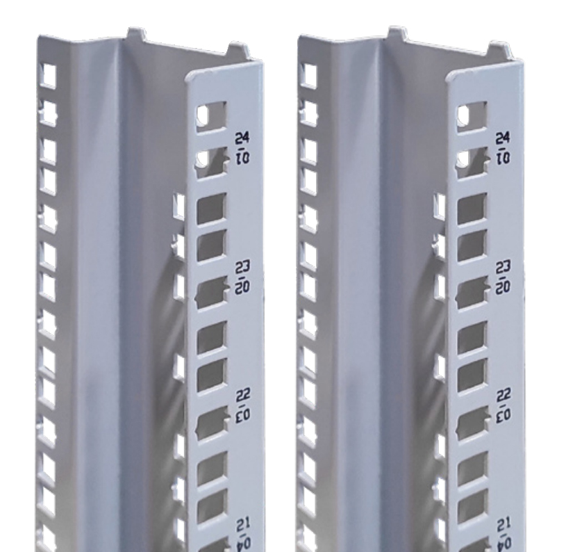 Staffe Montanti per Rack 19'' 38U