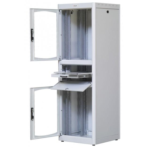 Solido armadio rack a pavimento caratterizzato da un design innovativo con suddivisione in tre sezioni indipendenti, ognuna con chiusura a chiave. E  composto da un vano superiore per collocare un monitor, una sezione centrale con ripiano estraibile ideal